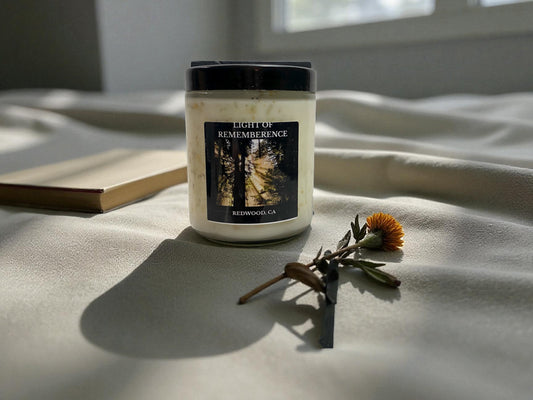 Light of Remembrance – Handcrafted Candle for Memory, Comfort & Eternal Connection (8 oz or 4 oz)